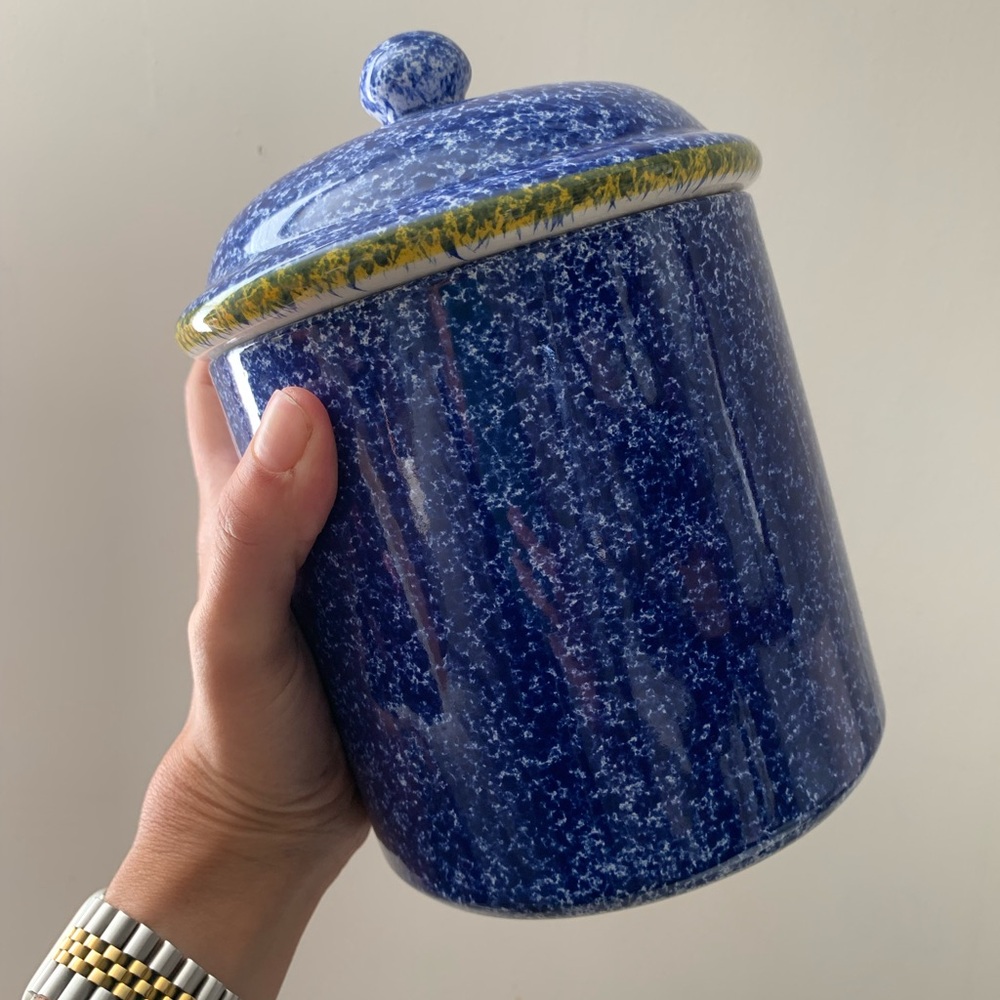 Vintage Portuguese Over & Back Blue Spongeware Crock with Lid. Pottery